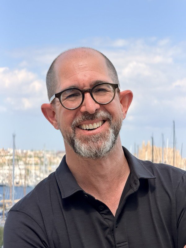 David El Dib – Finanzexperte, Autor und Unternehmer